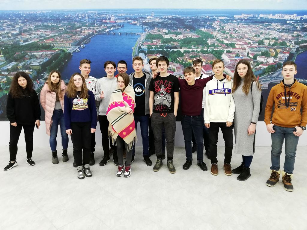 Делегация старшеклассников из Челябинска